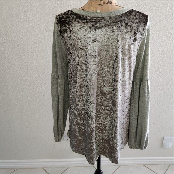 KORI VELVET backed super soft lantern sleeve tunic‎ size medium - Picture 1 of 6